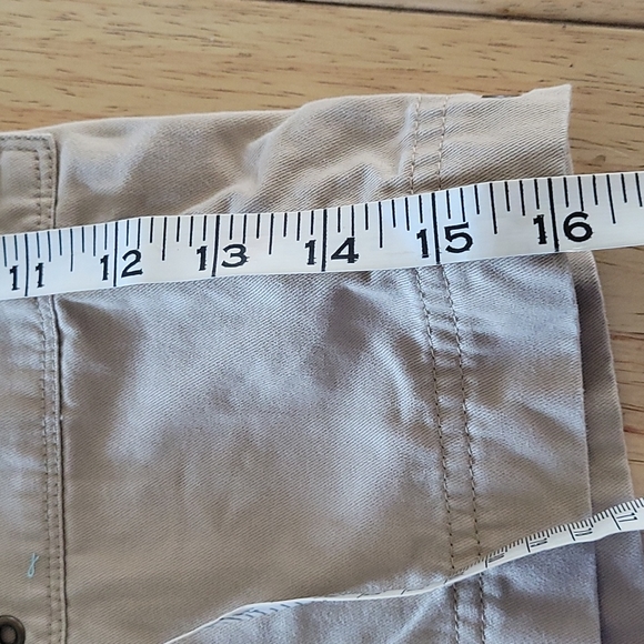 Womens Shorts - Picture 6 of 6